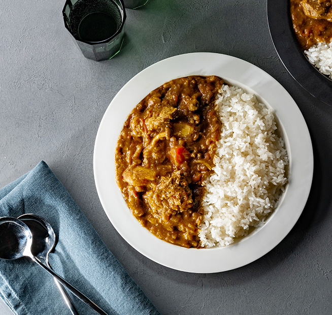 Waterless pork curry with thick-cut meat